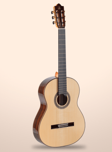 guitarra admira lola